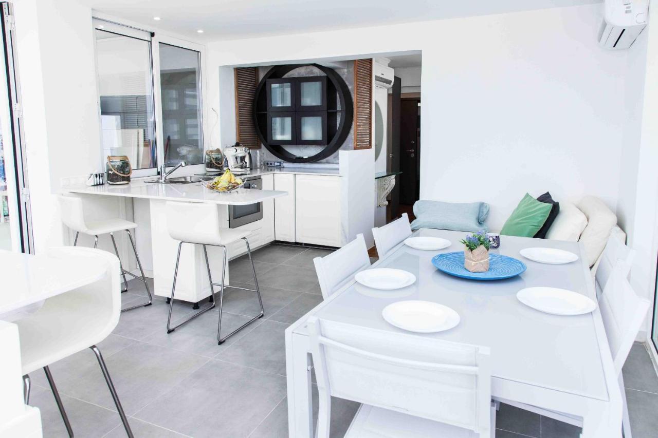 Gorgeous Penthouse With Private Jacuzzi And Amazing View! Apartamento Atenas Exterior foto