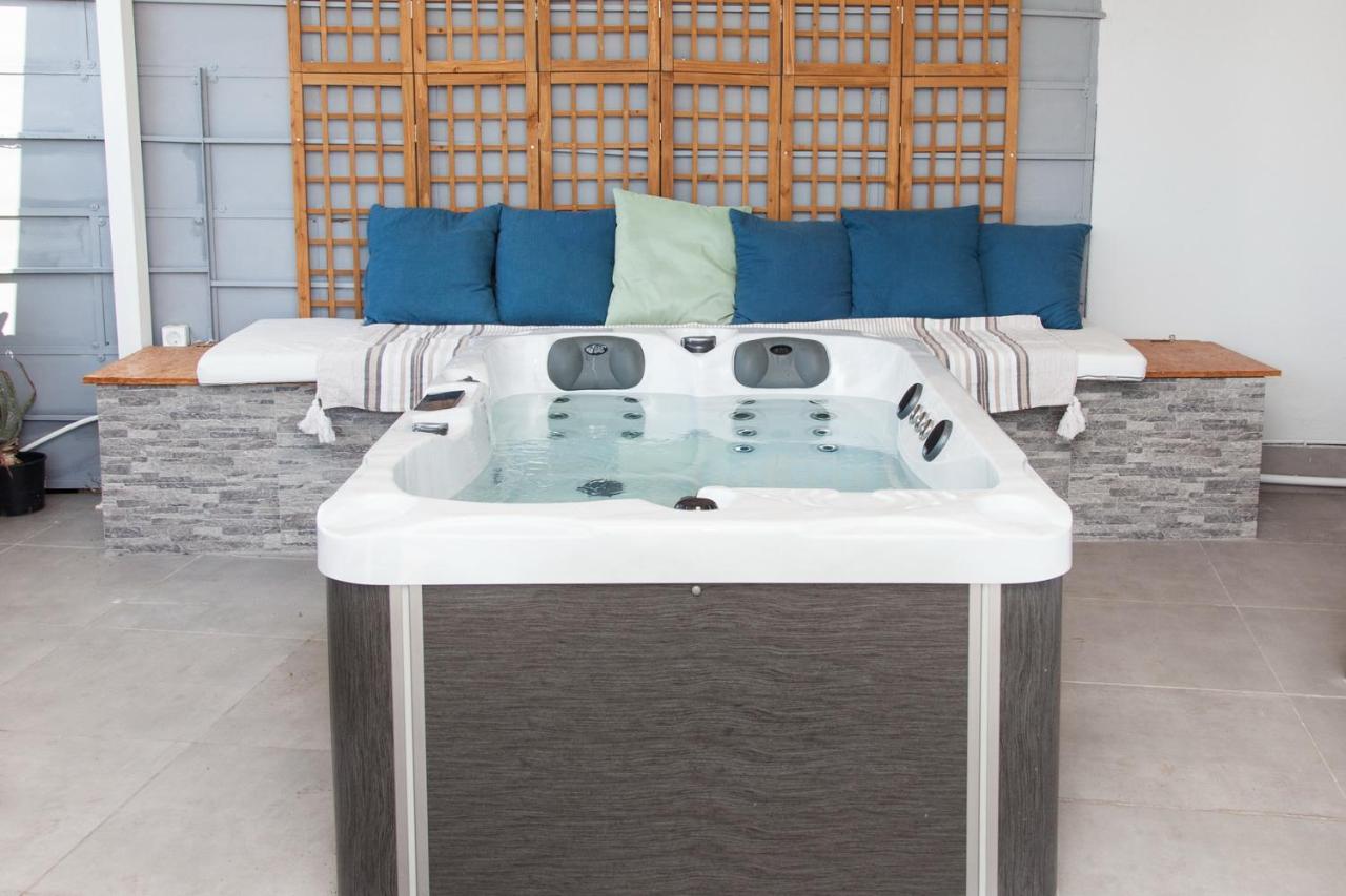 Gorgeous Penthouse With Private Jacuzzi And Amazing View! Apartamento Atenas Exterior foto